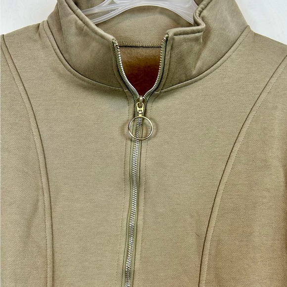 NEW Womens 1/2 Zip Thick Fleece Sweatshirt with Pockets / Size large - Picture 3 of 11